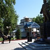 The Three-Storey Yourt in Osh is actually a museum. The Osh Region makes up much of Kyrgyzstan´s portion of the fertile Fergana Valley, currently divided between Kyrgyzstan, Uzbekistan and Tajikistan.