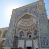 Die Abdulaziz-Khan-Madrasa ist in keinem guten Zustand. Das gilt weitgehend für die ganze Stadt Buchara. Ich hatte den Eindruck, dass in Samarkand viel mehr restauriert wurde als in Buchara.